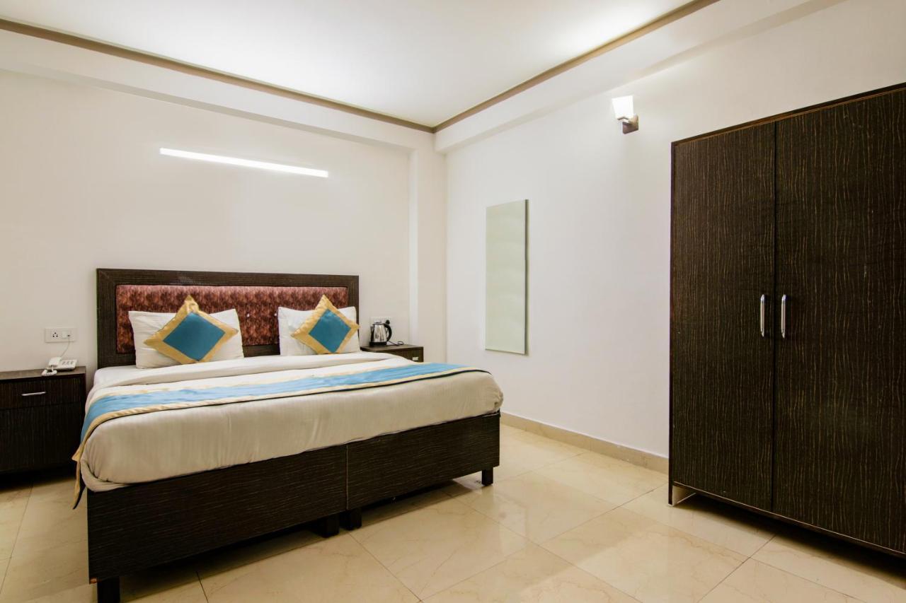 Hotel The Ocean Near Igi Airport 新德里 外观 照片