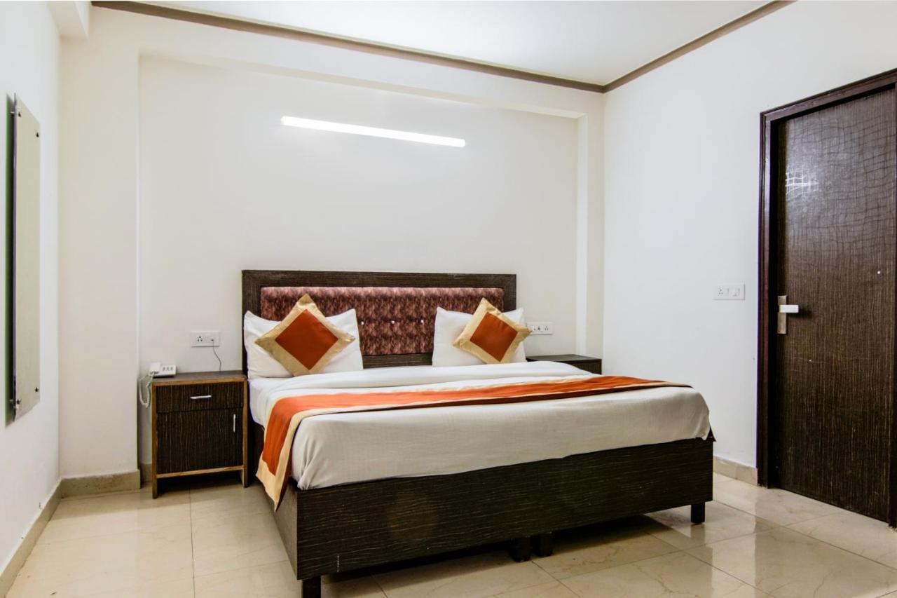 Hotel The Ocean Near Igi Airport 新德里 外观 照片